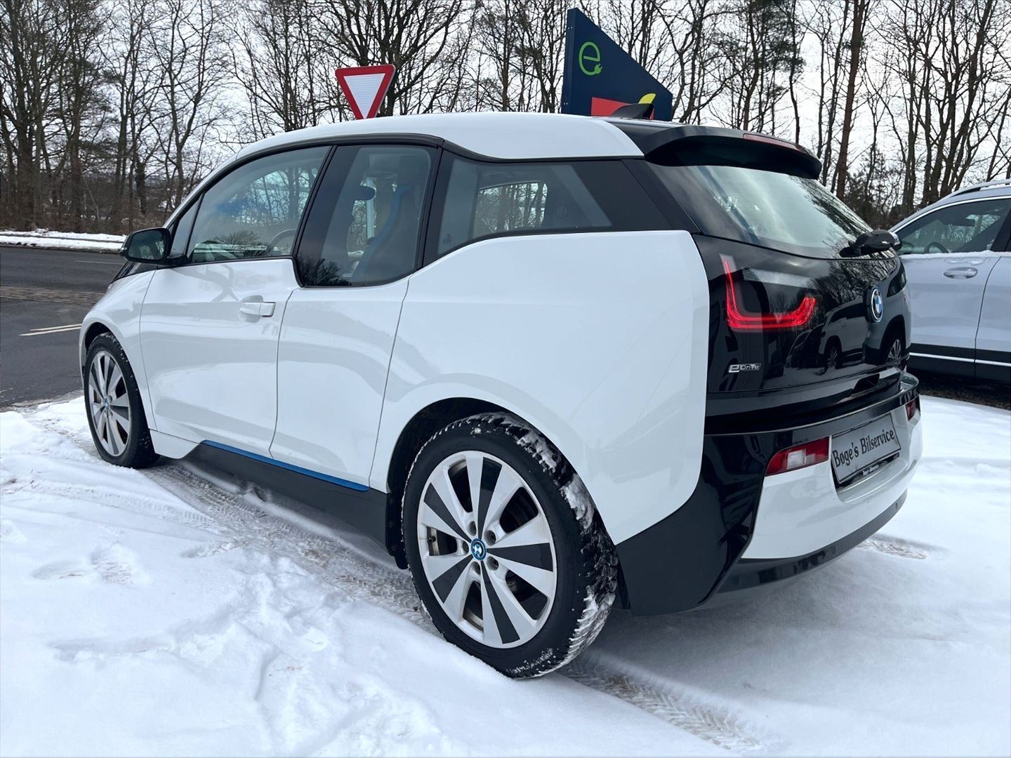 BMW i3 BEV