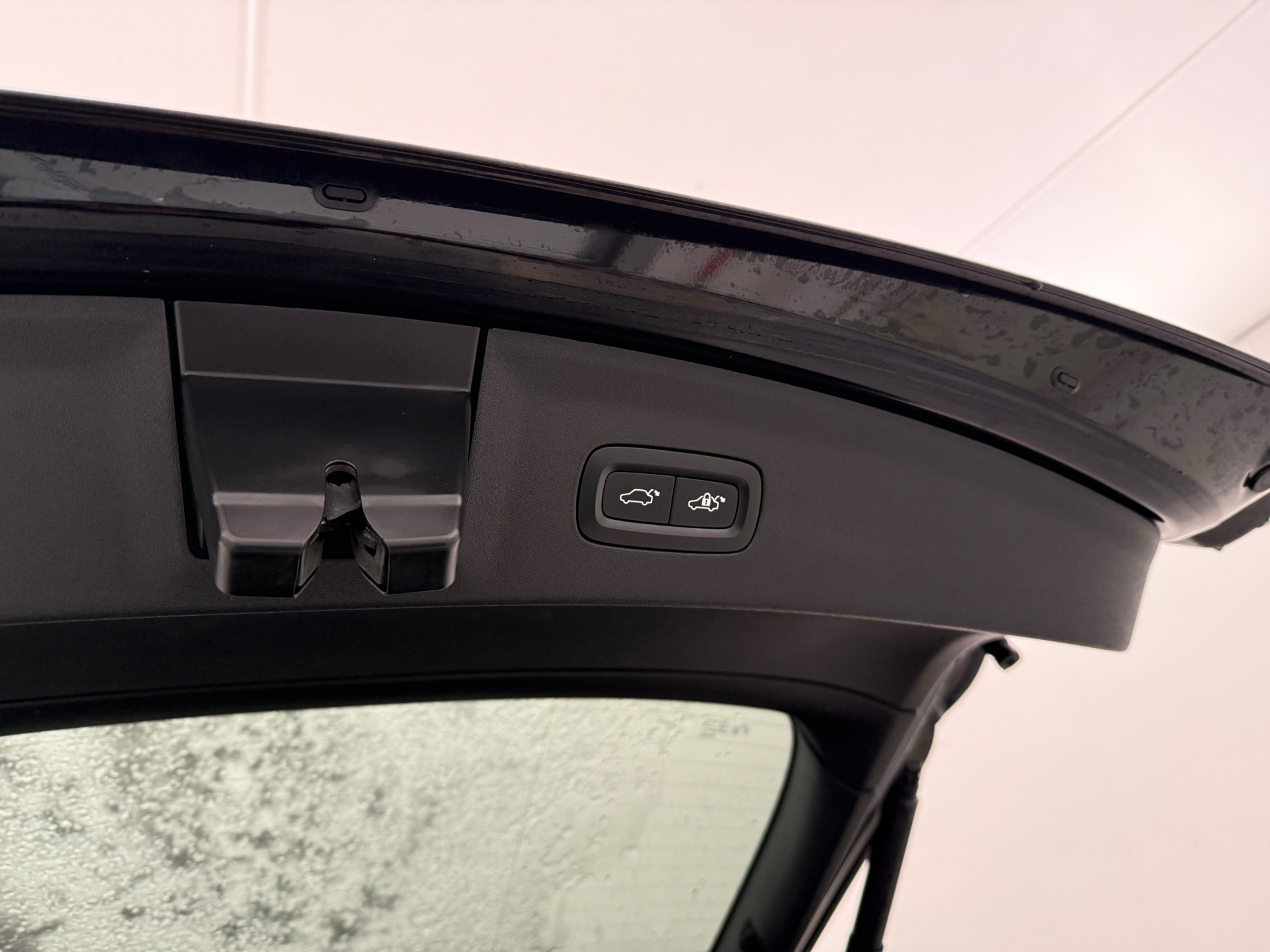 Sort Polestar 2 fra 2022