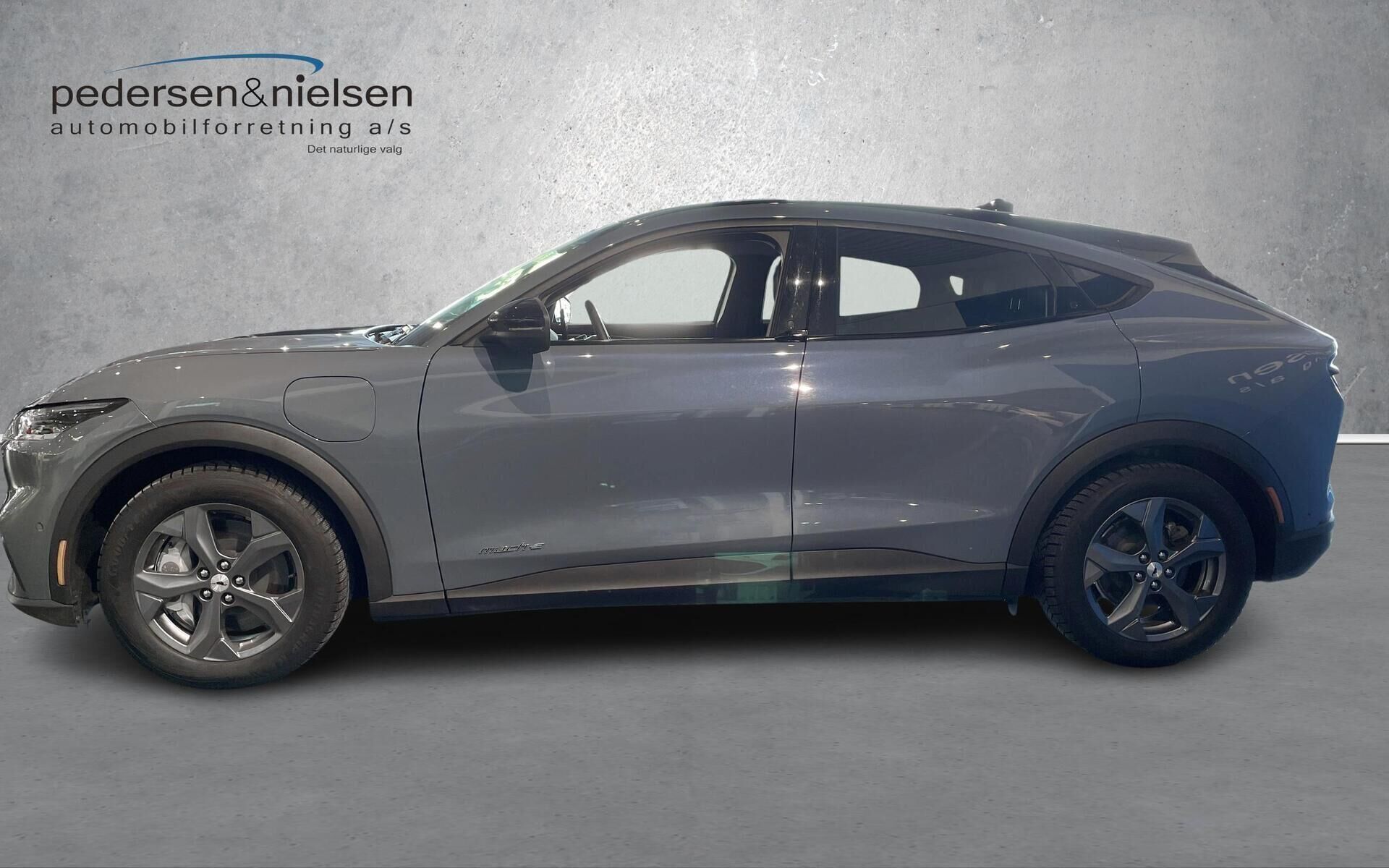 Ford Mustang Mach-E EL SR 269HK 5d Aut.