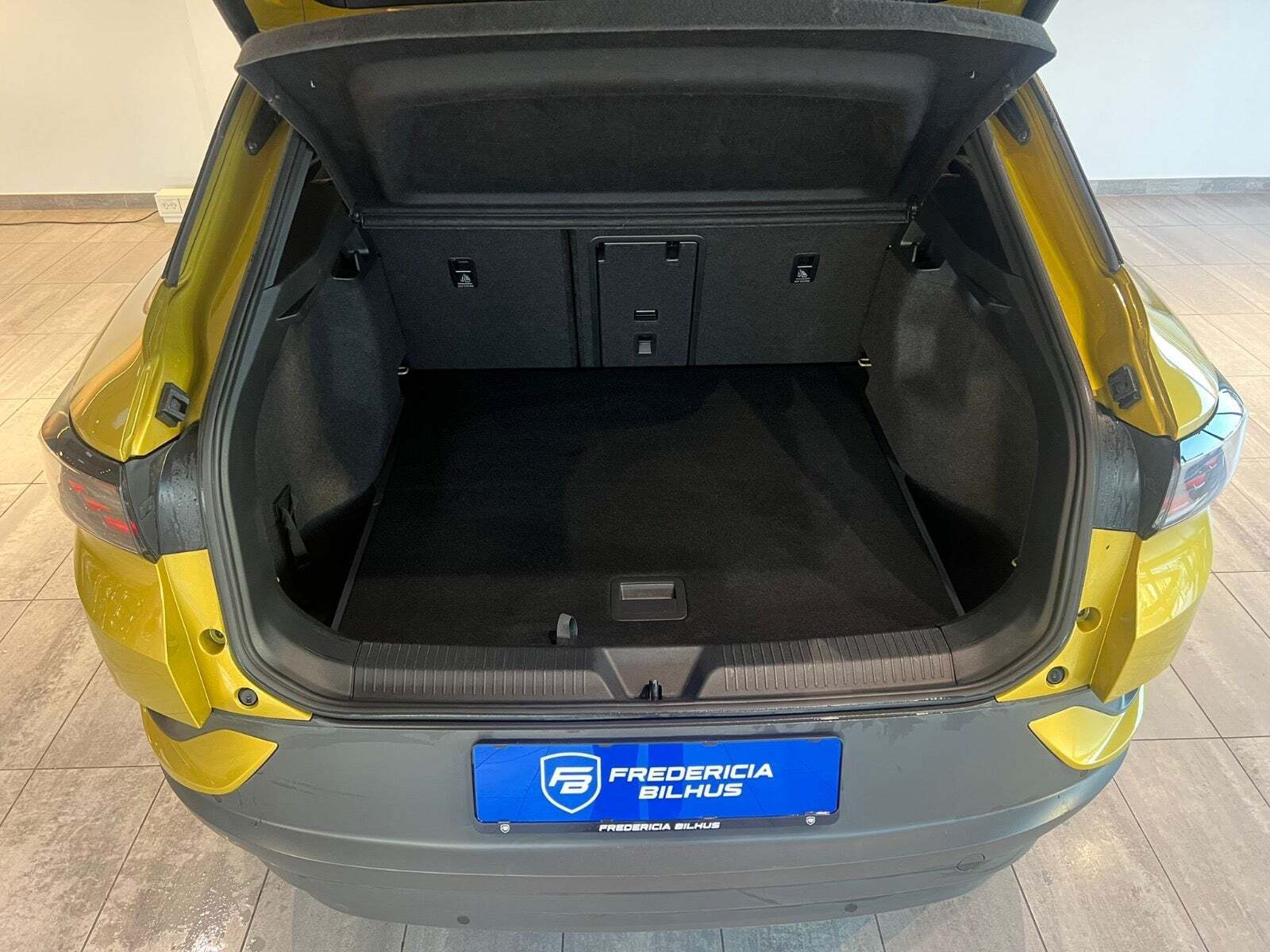 Gul VW ID.4 fra 2021