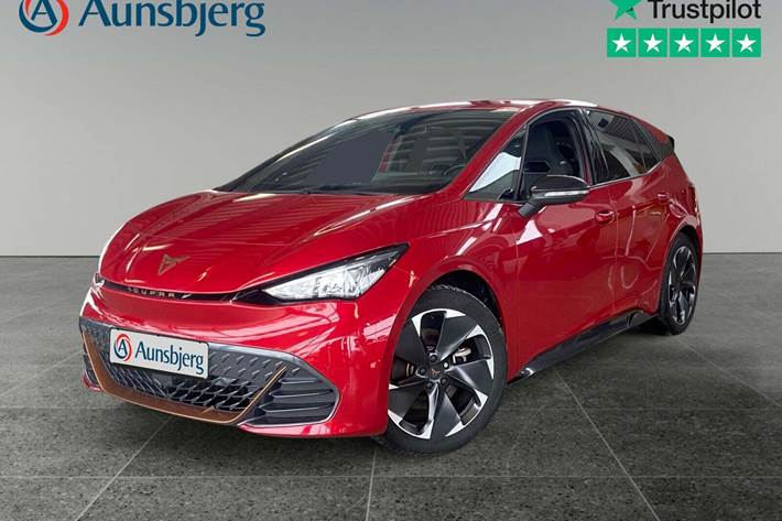 Rød Cupra Born fra 2023