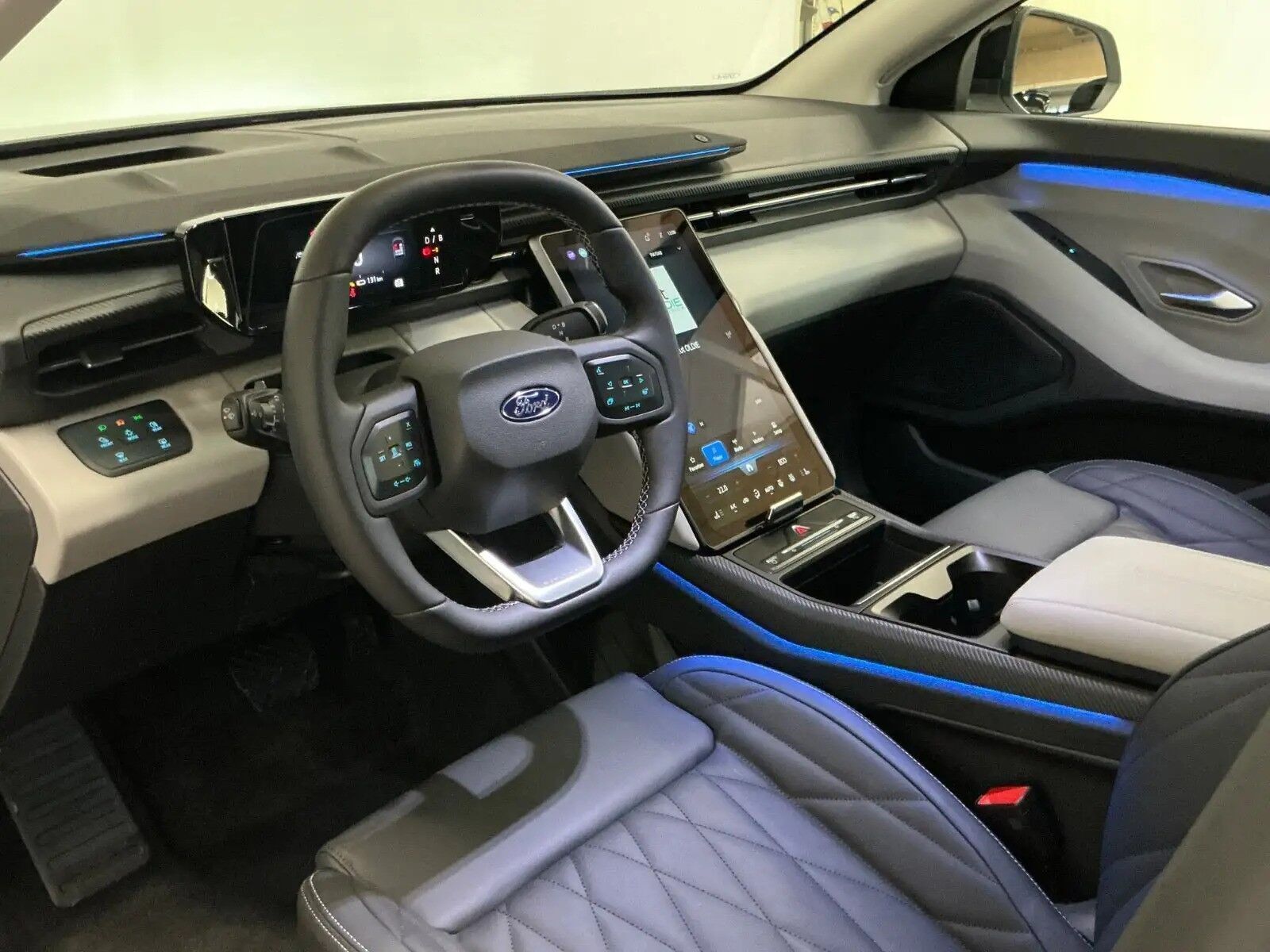 Ford Explorer EL UR Premium RWD 286HK 5d Aut.