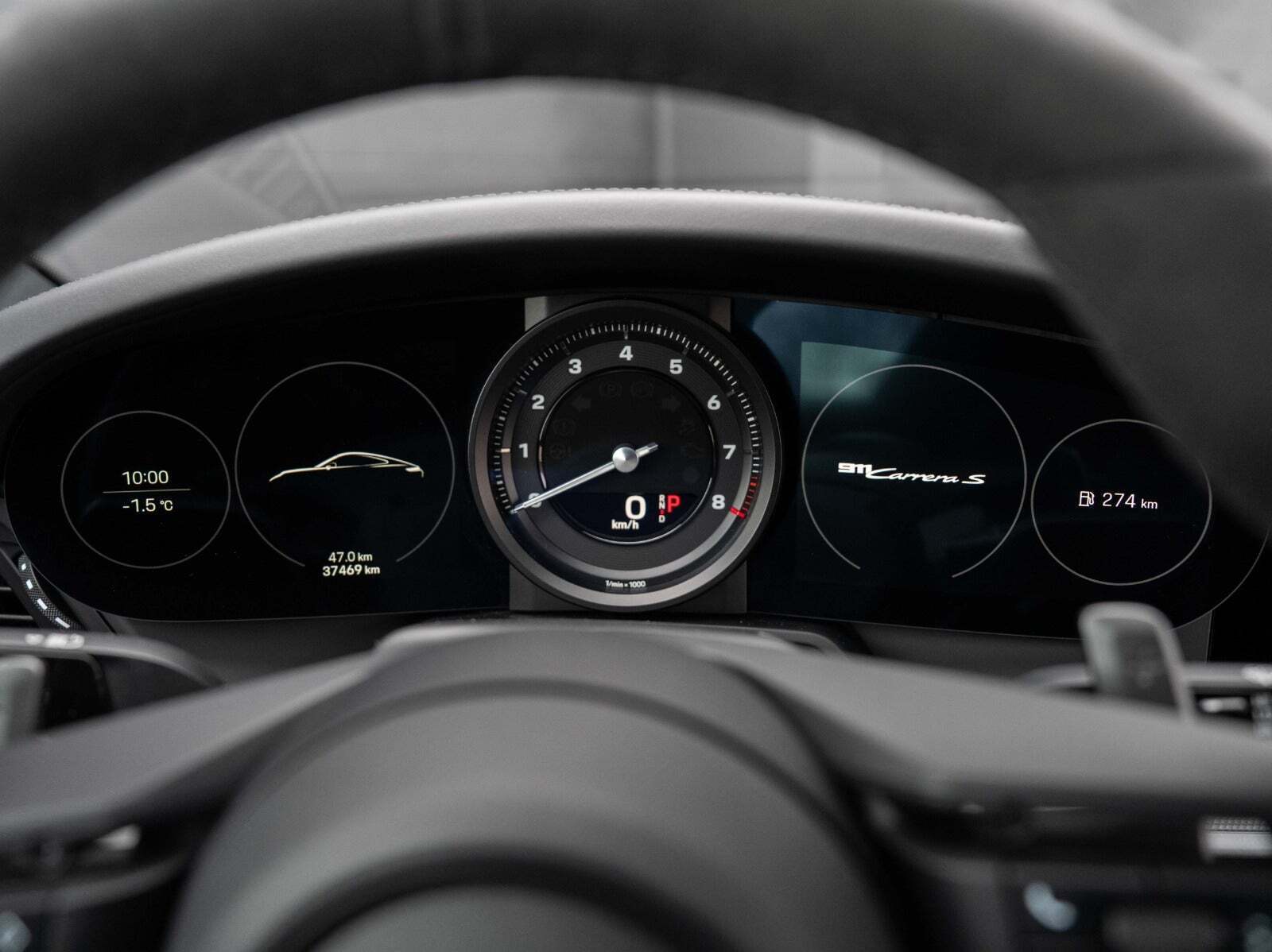 Grå Porsche 911 Carrera S fra 2020