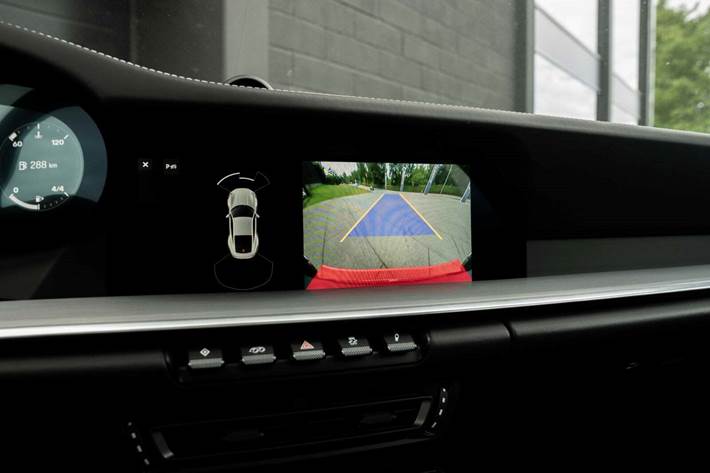 Grå Porsche 911 Carrera S fra 2020