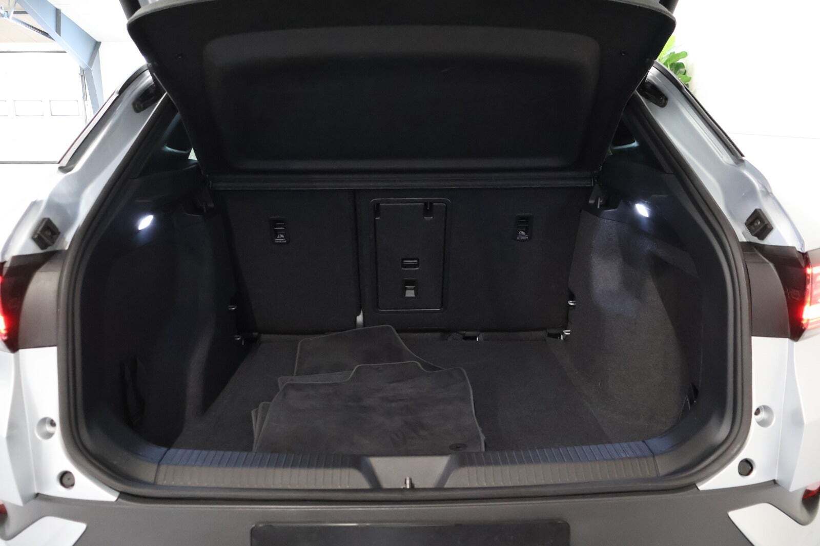 Sølv VW ID.4 fra 2025