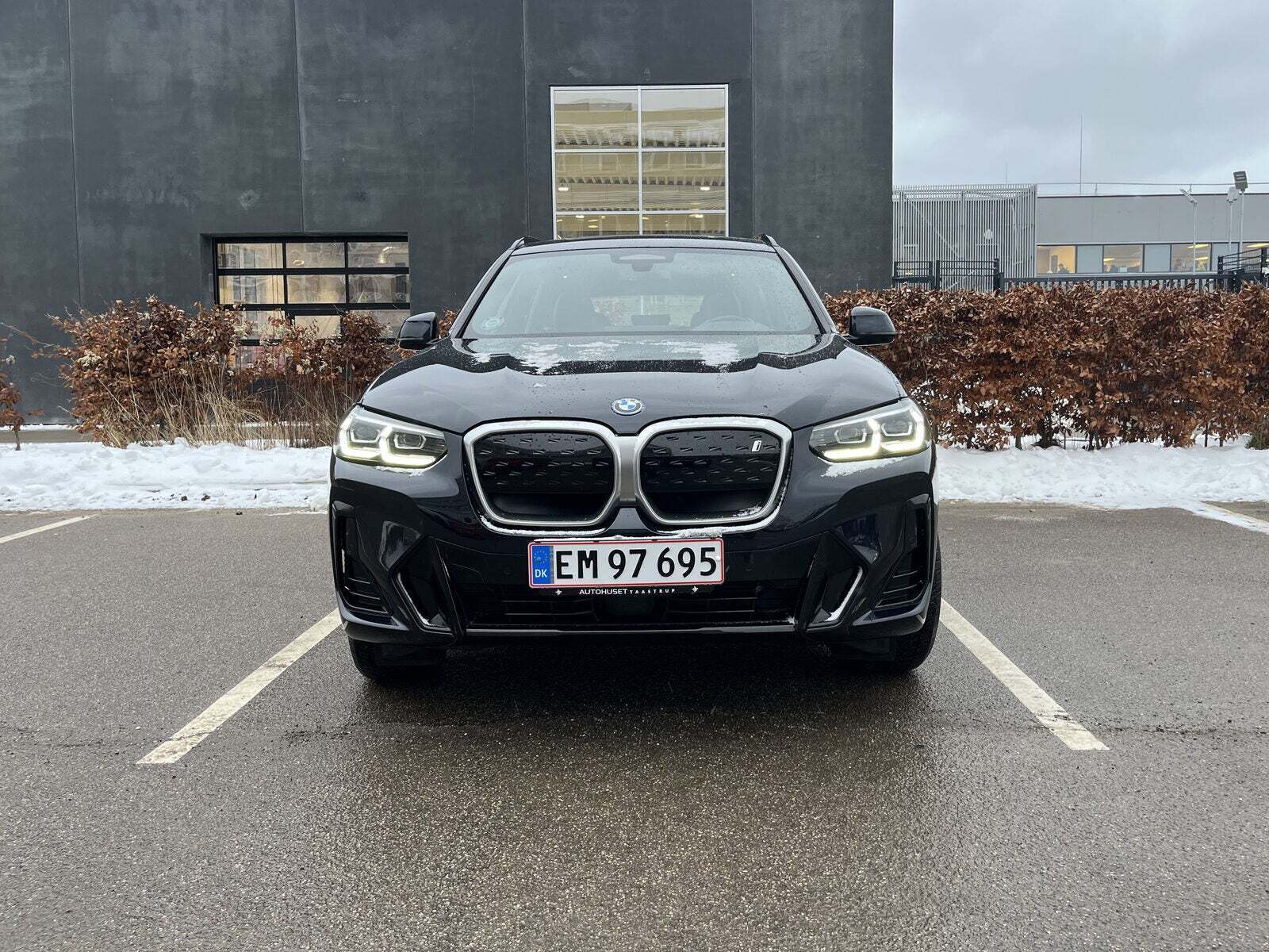 BMW iX3 Charged