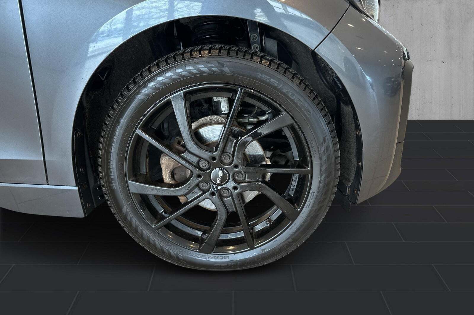 Grå BMW i3 fra 2022