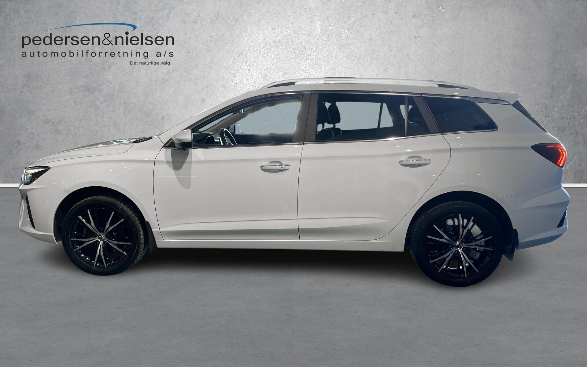 MG MG5 Electric EL Luxury 156HK Stc Aut.