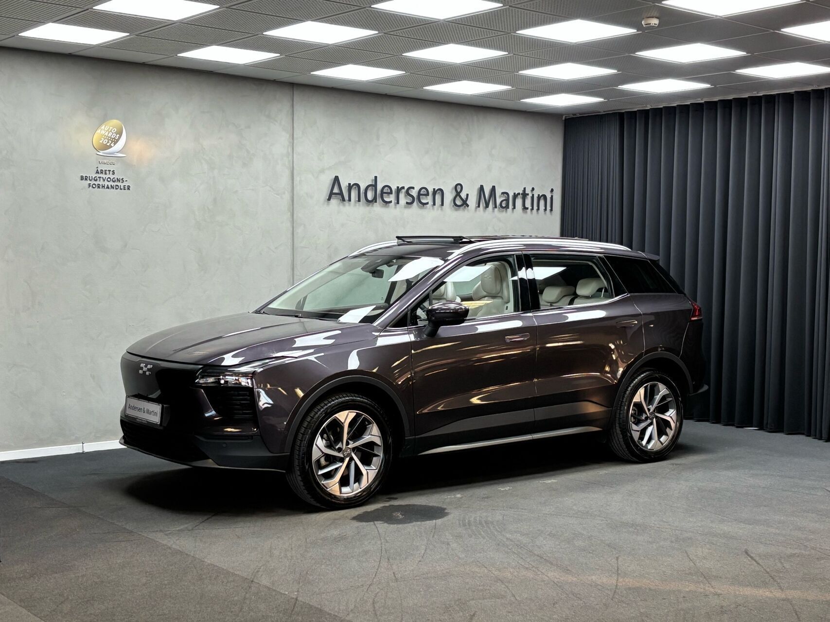 Aiways U5 EL Premium 204HK 5d Aut.