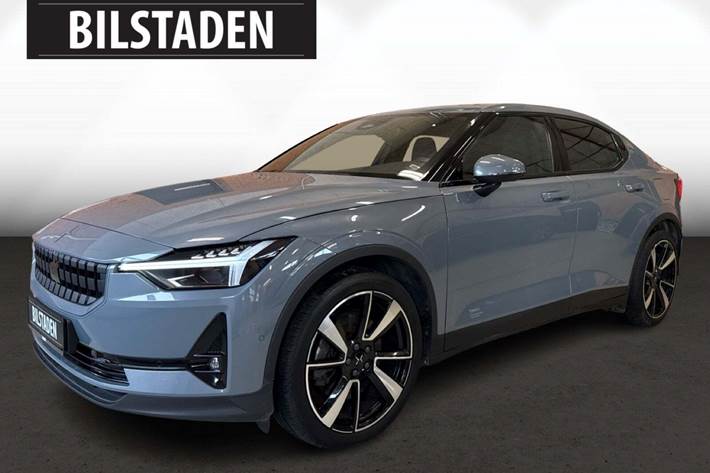 Blå Polestar 2 fra 2022 set udefra