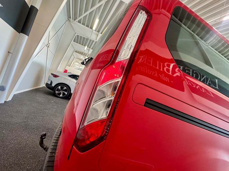 Ford Transit Custom Kombi 320S 2,0 TDCi 105 Ambiente