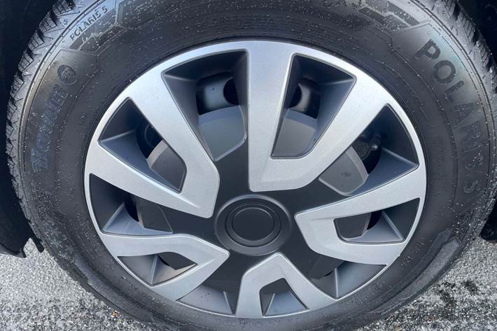 Blå Kia Rio fra 2016