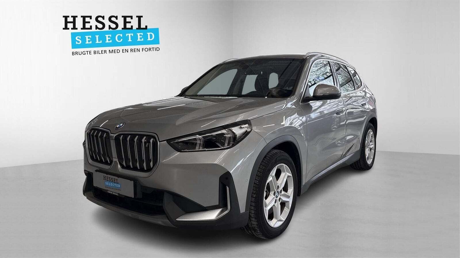 BMW iX1 xDrive30 X-Line