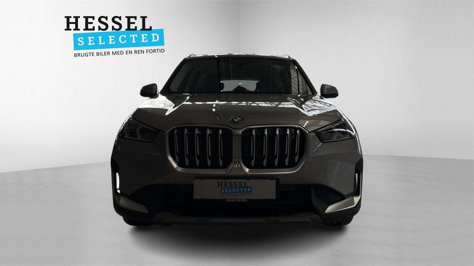 BMW iX1 xDrive30 X-Line