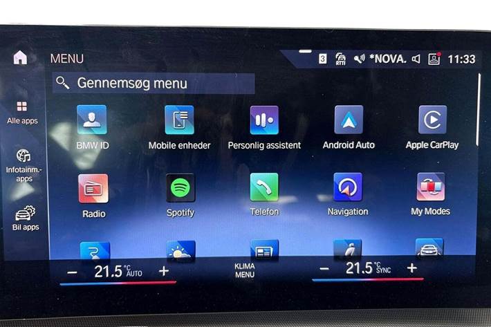 Sølv BMW iX1 fra 2023