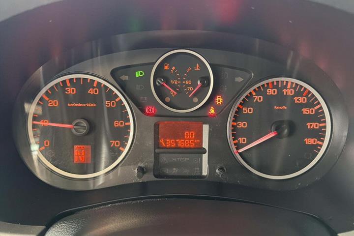Sort Citroën Berlingo fra 2012