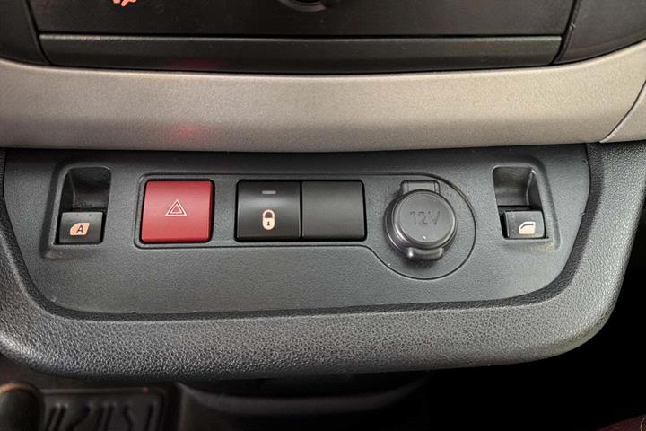 Sort Citroën Berlingo fra 2012