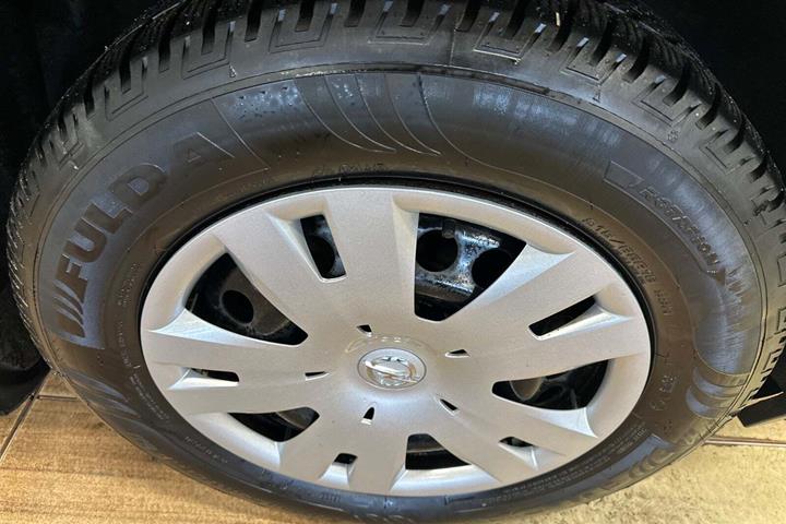 Sort Opel Mokka fra 2014