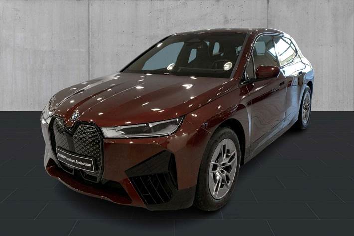 undefined BMW iX fra 2024 set udefra