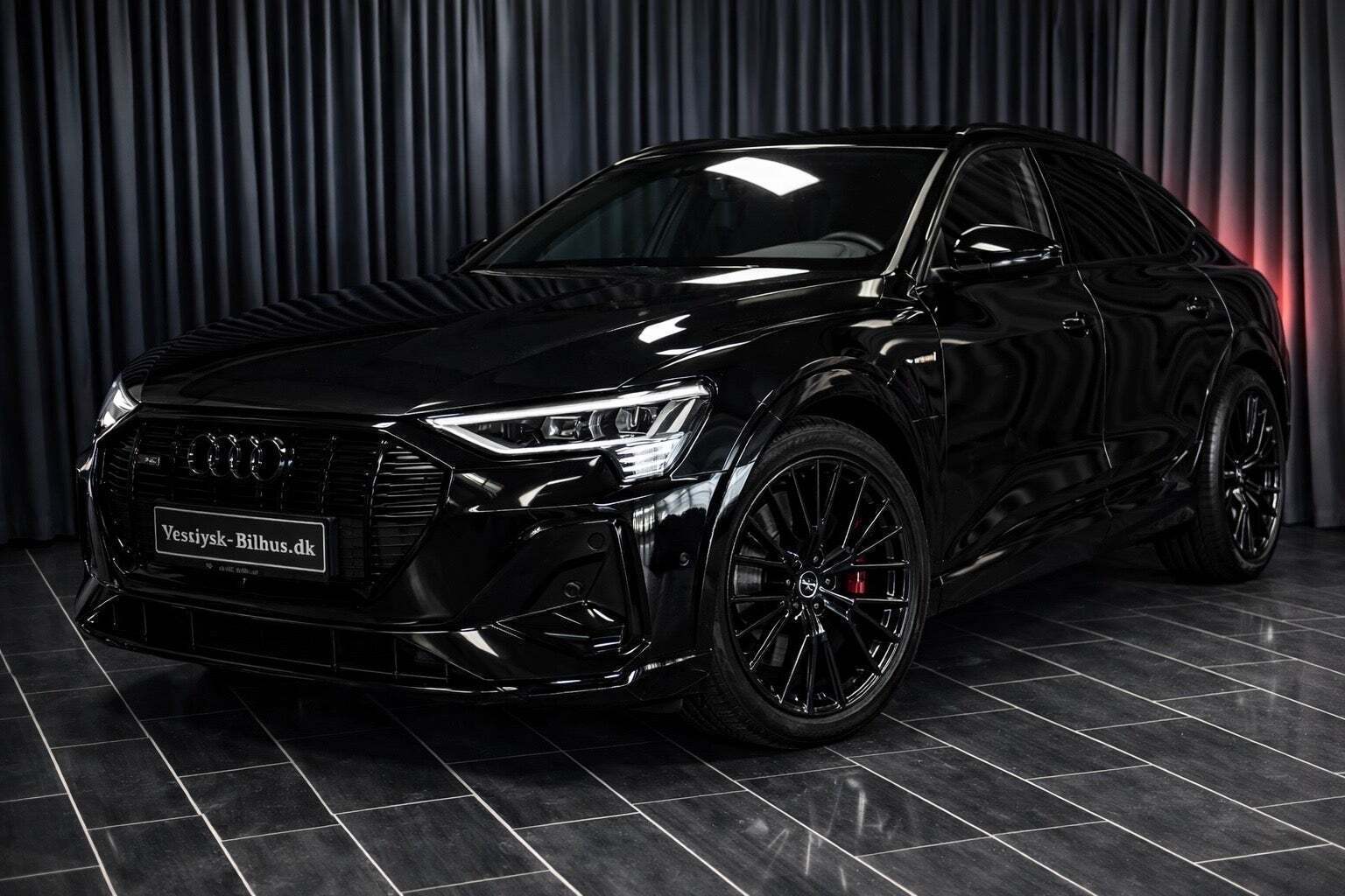 Audi e-tron 55 S-line Sportback quattro