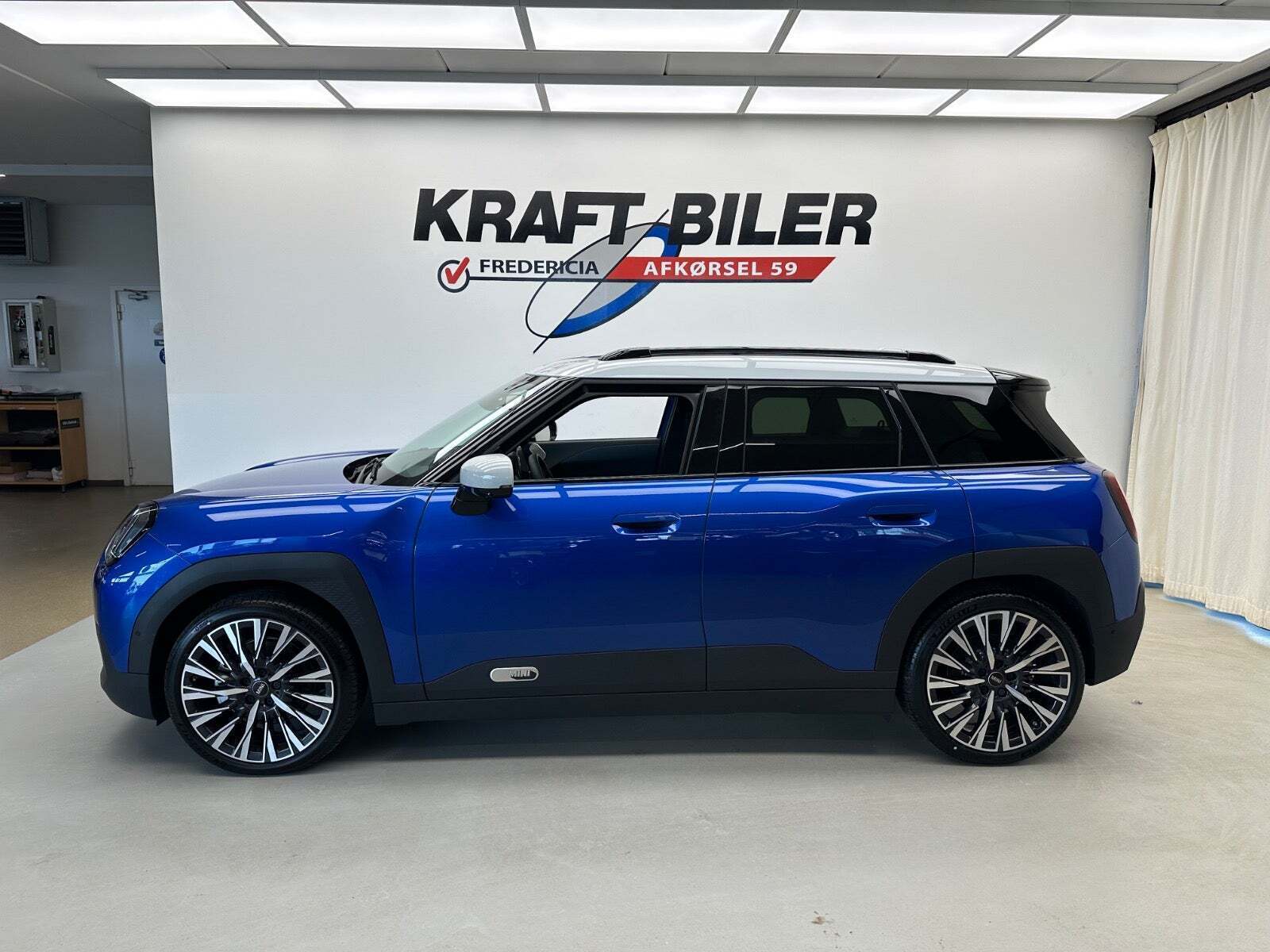 Mini Aceman E Favoured Trim L