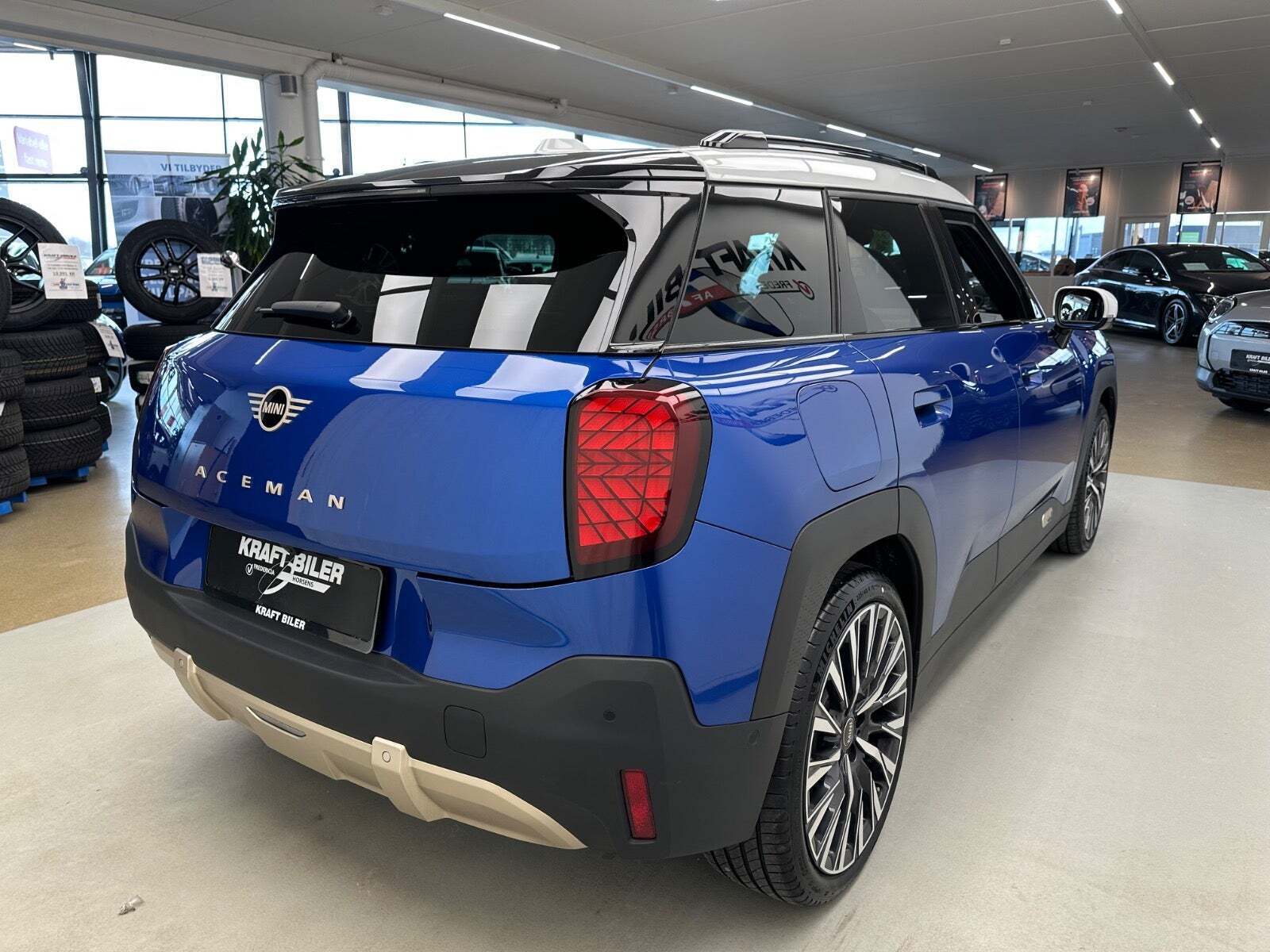 Mini Aceman E Favoured Trim L