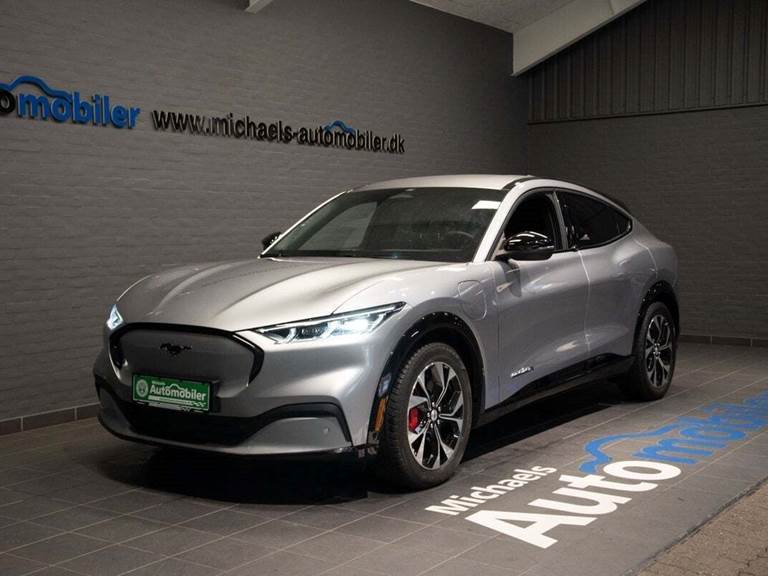 Ford Mustang Mach-E 88 Extended Range AWD