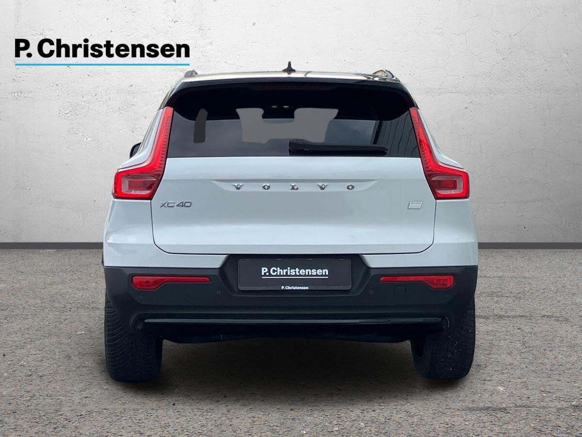 Volvo XC40 P6 ReCharge Core