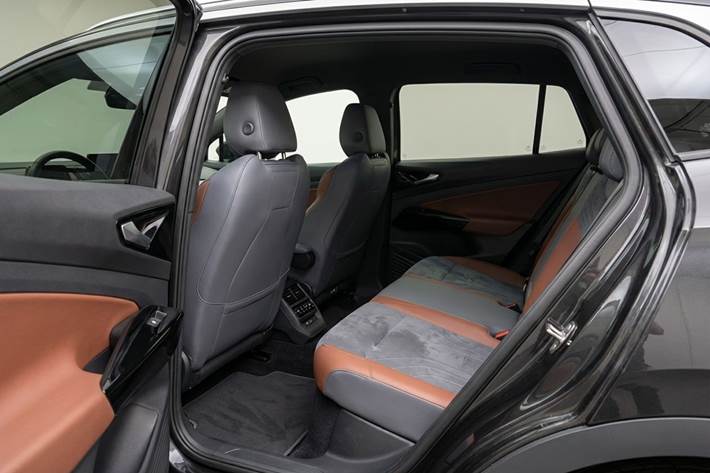 Grå VW ID.4 fra 2020