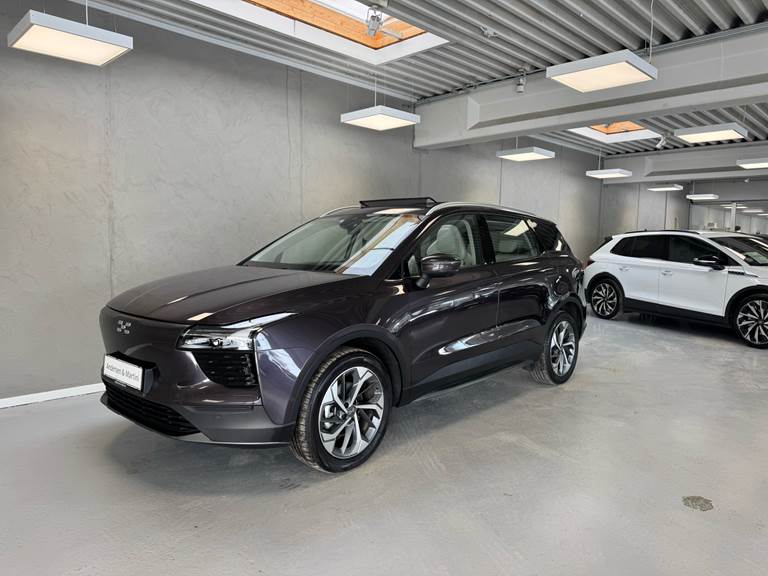 Aiways U5 EL Premium 204HK 5d Aut.