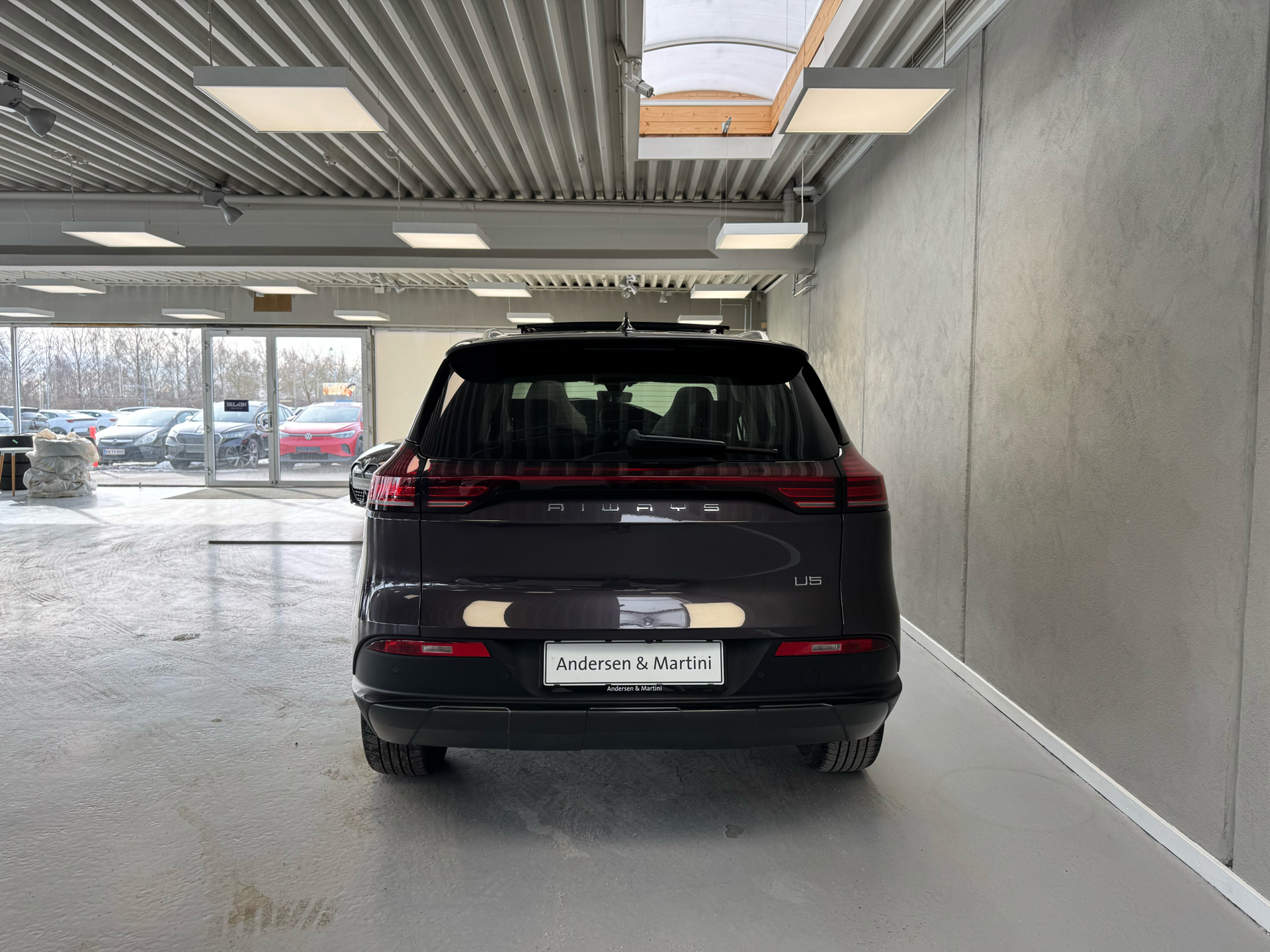 Grå Aiways U5 fra 2021