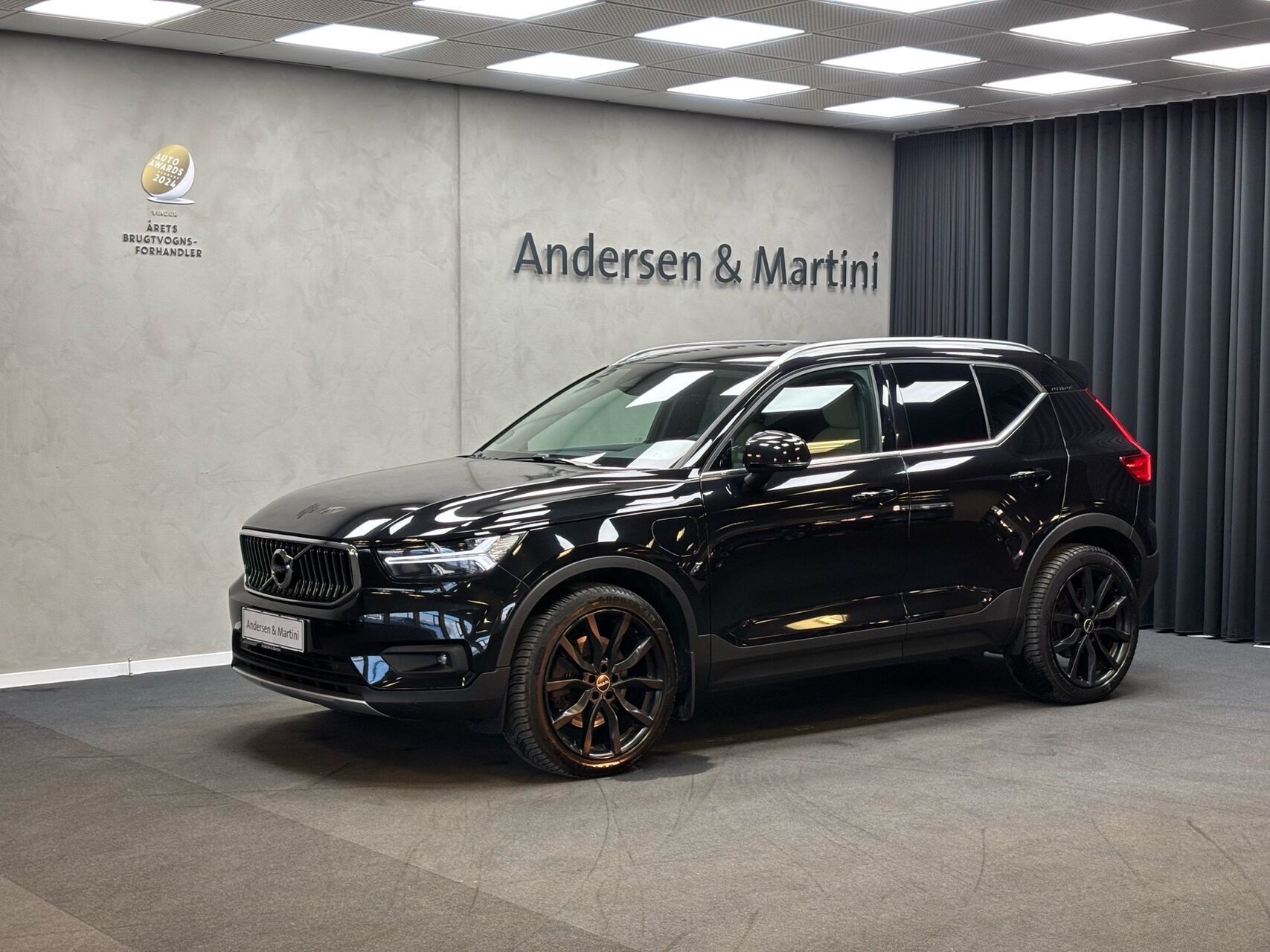 Volvo XC40 1,5 T4 Recharge  Plugin-hybrid Inscription Expression 211HK 5d 7g Aut.