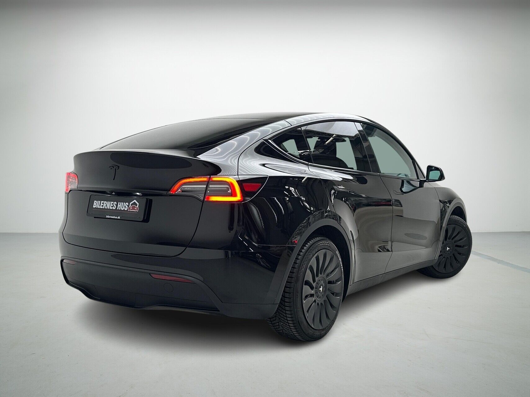 Tesla Model Y EL RWD 299HK 5d Aut.