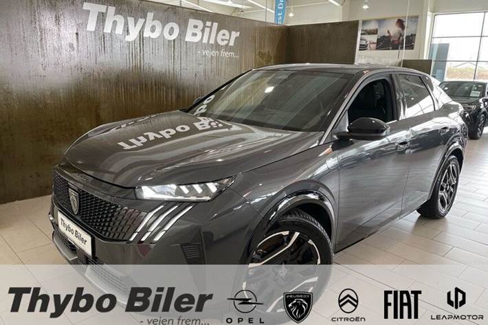 Grå Peugeot e-3008 fra 2025 set udefra