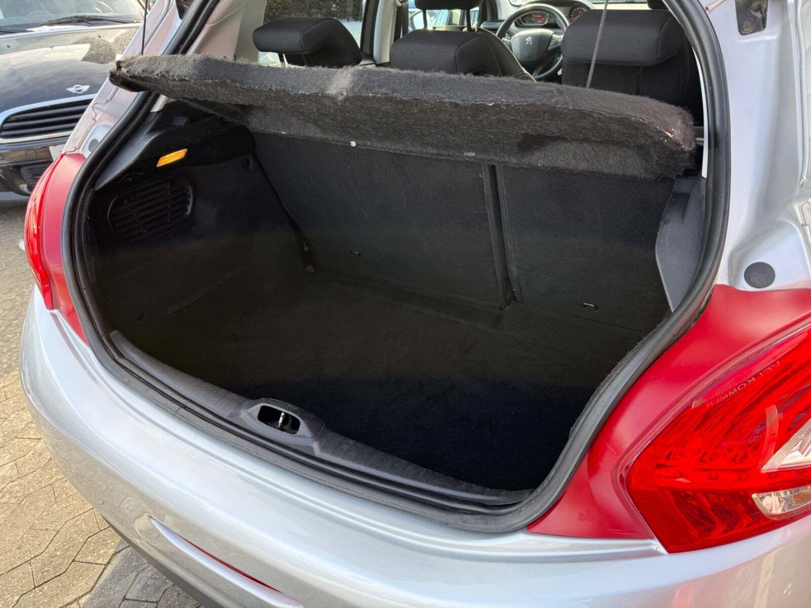 Peugeot 208 1,2 e-VTi 82 Active ESG