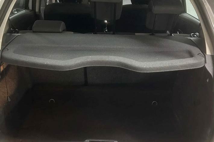 Sølv Renault Clio III fra 2011