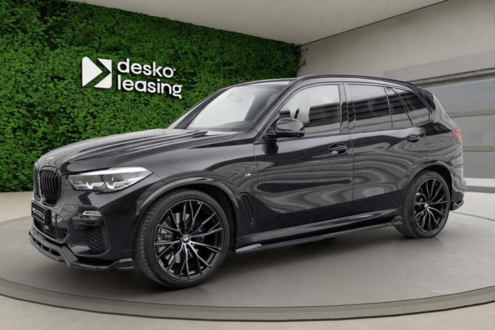 undefined BMW X5 fra 2022 set udefra
