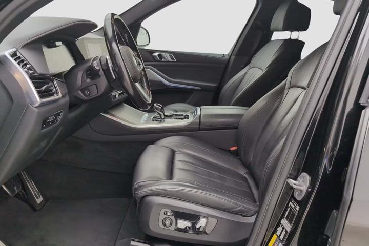 undefined BMW X5 fra 2022