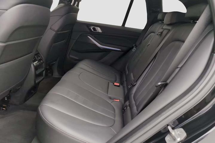 undefined BMW X5 fra 2022