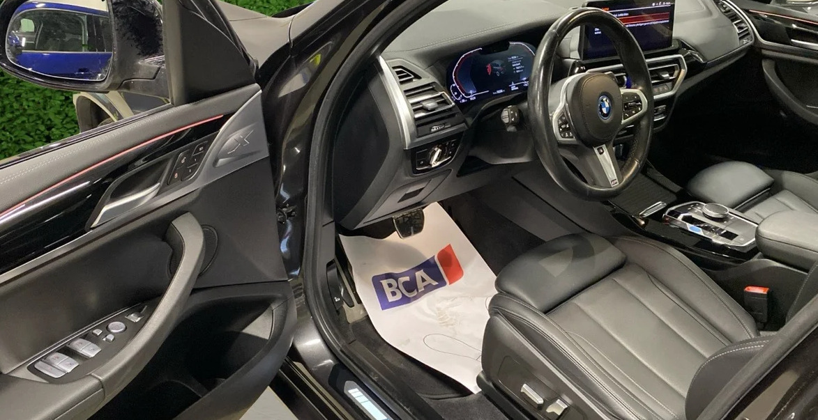 BMW iX3 Charged M-Sport