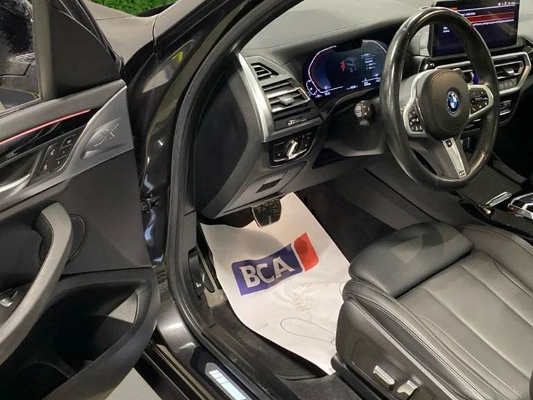 BMW iX3 Charged M-Sport