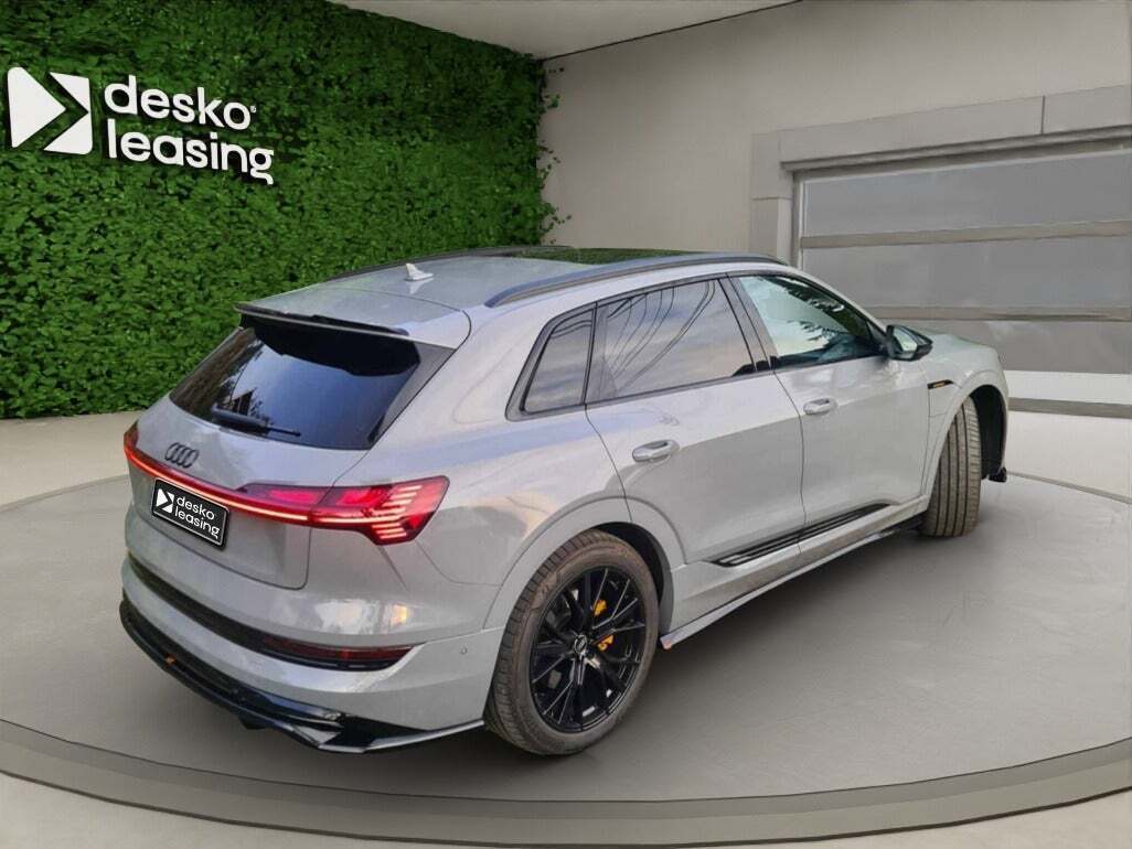 Audi e-tron 55 Black Edition S-line quattro