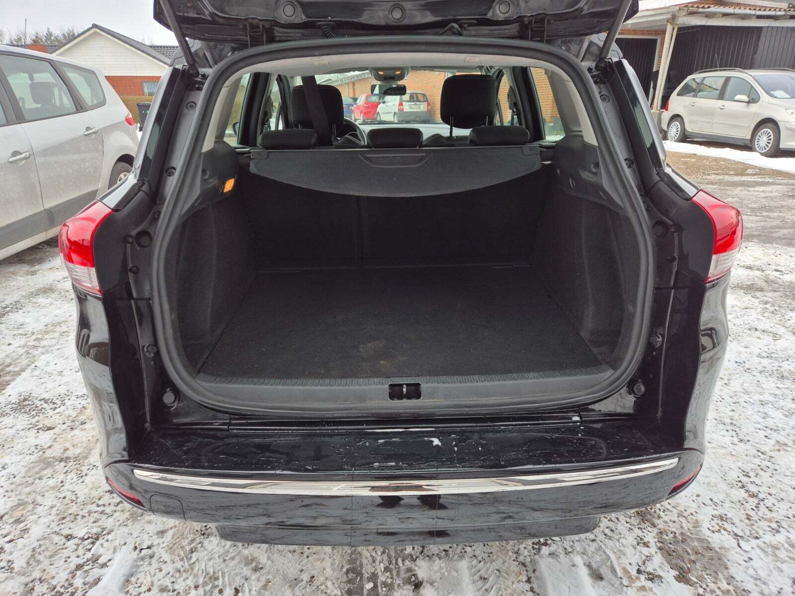 Grøn Renault Clio IV fra 2017