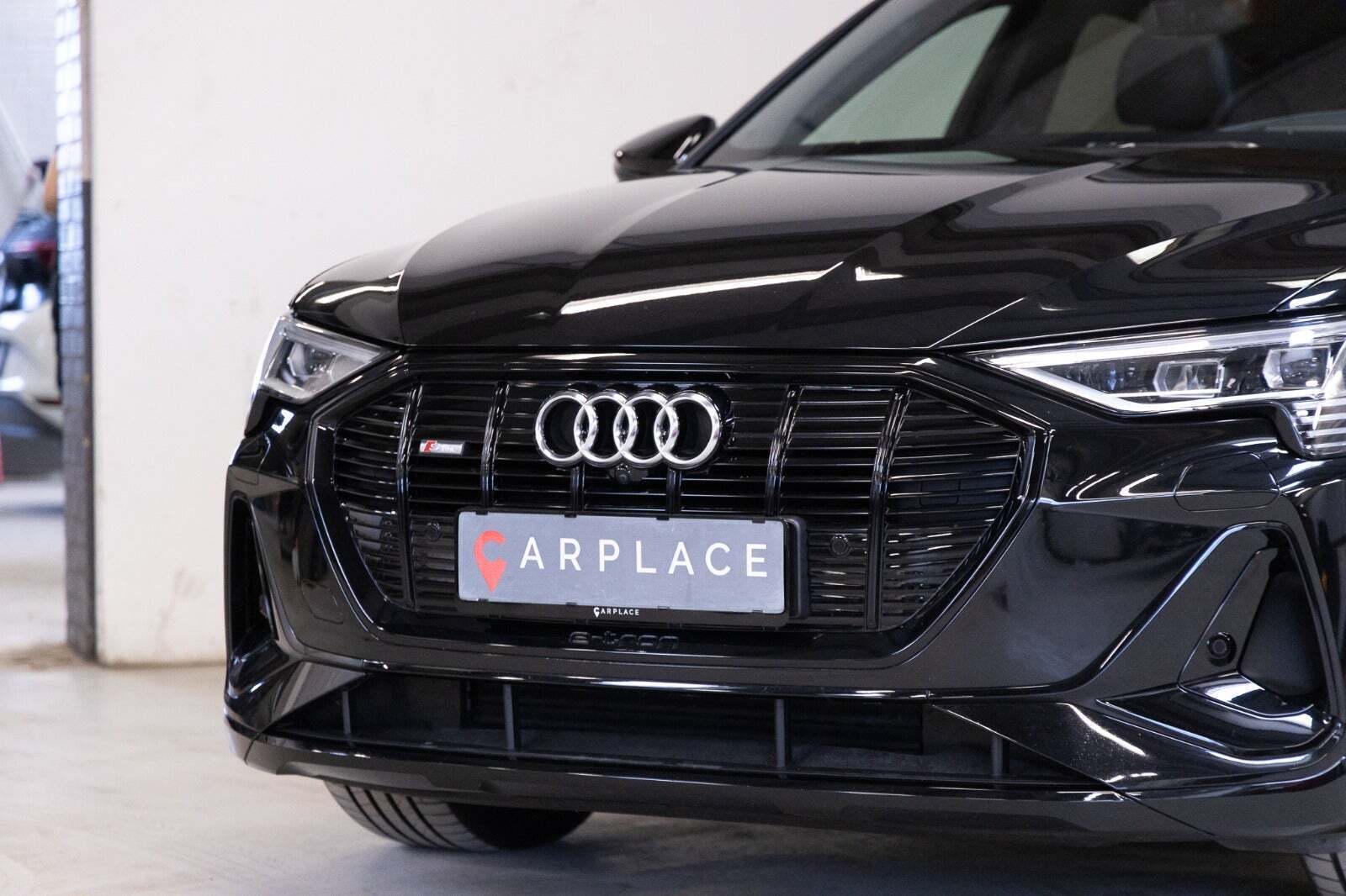 Audi e-tron 55 S-line Sportback quattro