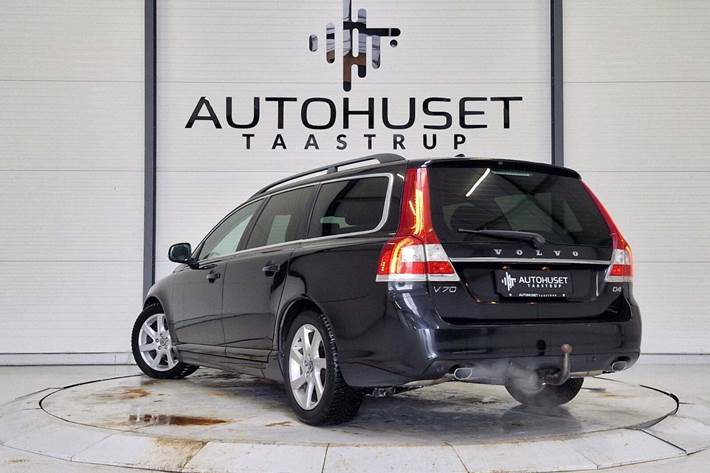 Sort Volvo V70 fra 2015