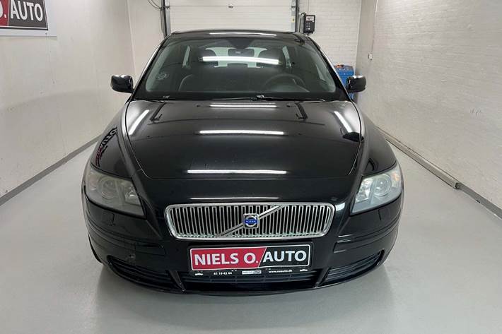 Sort Volvo V50 fra 2005
