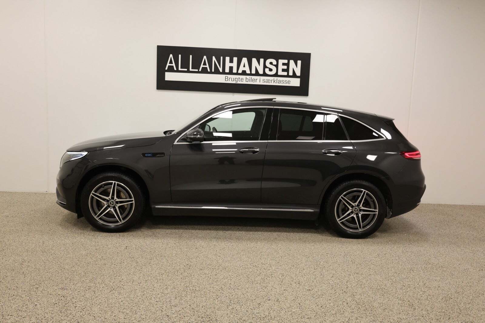 Grå Mercedes EQC400 fra 2020