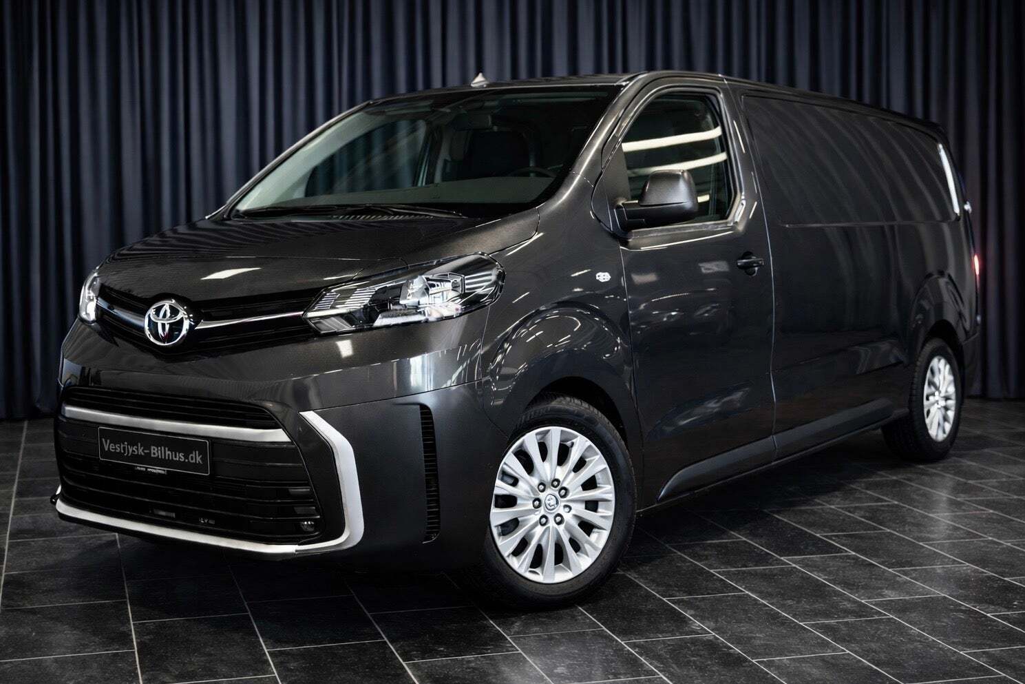 Toyota ProAce 75 Long Comfort Master