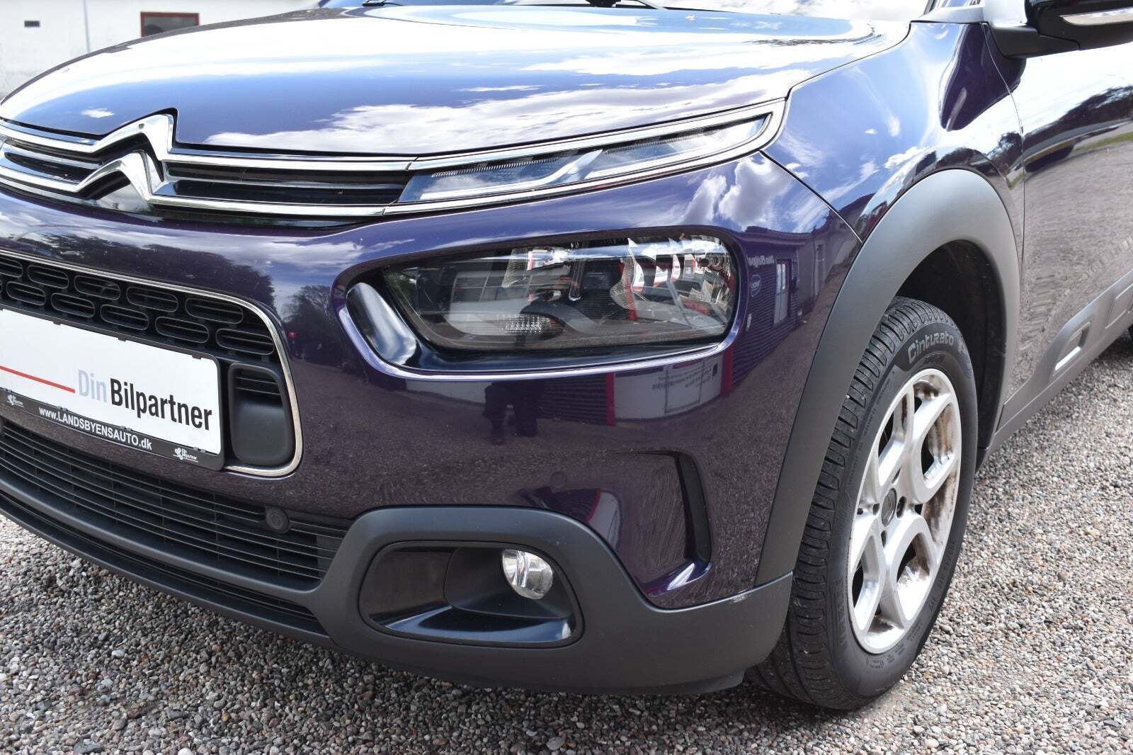 Lilla Citroën C4 Cactus fra 2019 set udefra