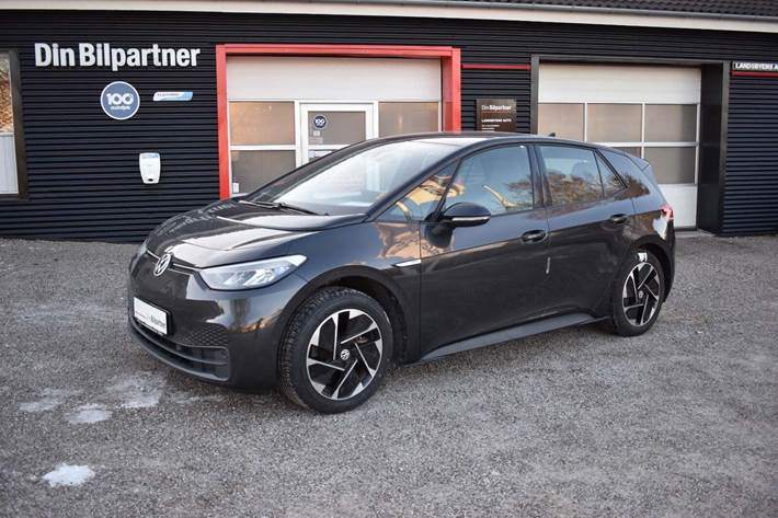 Grå VW ID.3 fra 2021 set udefra